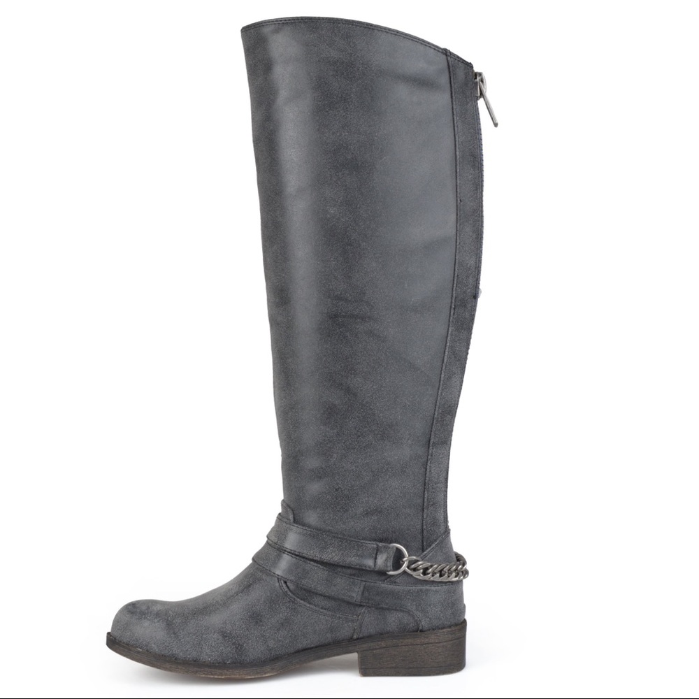 Madden Girl Grey Boots with Chain Back